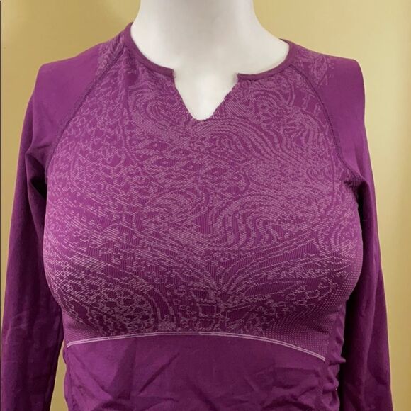 Title Nine Nylon/Spandex Athletic Top - Picture 2 of 5